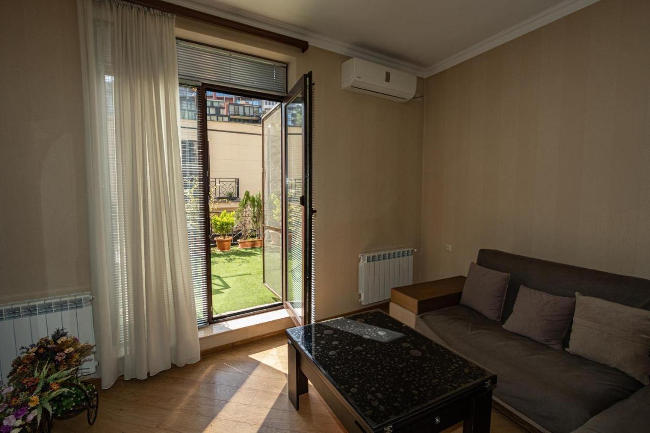 Brand New Apartment With Terrace Tbilisi Exteriér fotografie